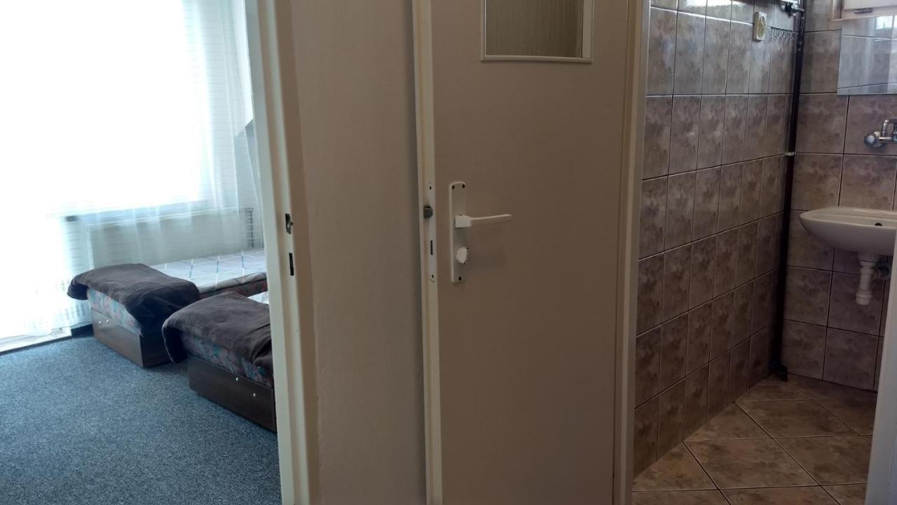 Klif Pokoje Goscinne W Centrum Blisko Morza Устроне-Морське Екстер'єр фото